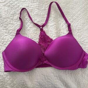 VS T shirt push up bra front clasp 36B